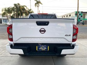 Nissan Frontier 2023