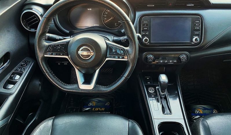 Nissan Kicks 2023 lleno