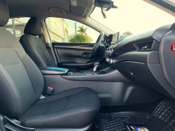 Nissan Sentra 2024 lleno