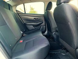 Nissan Sentra 2024 lleno