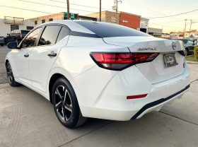Nissan Sentra 2024