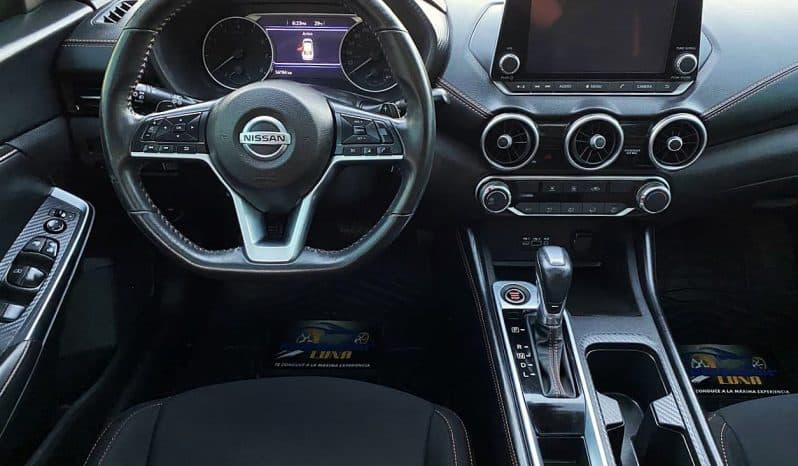 Nissan Sentra 2023 lleno