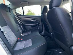 Nissan Sentra 2023 lleno