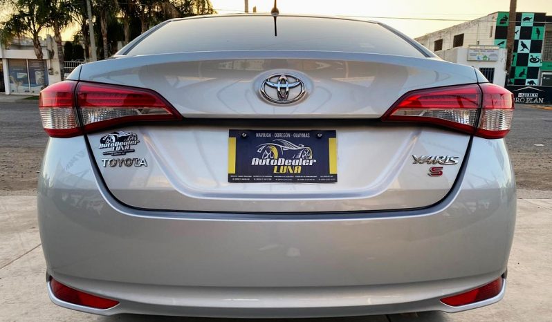 Toyota Yaris 2022 lleno