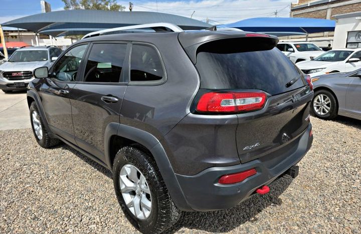 Jeep Cherokee 2016 lleno