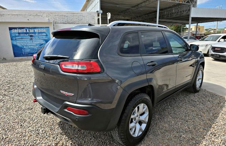 Jeep Cherokee 2016 lleno
