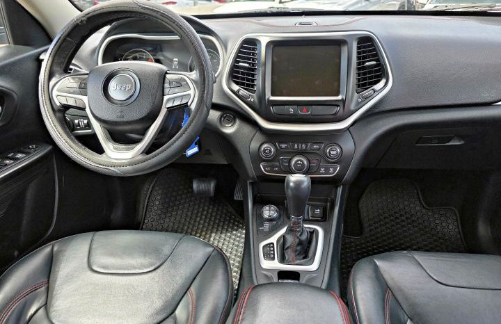 Jeep Cherokee 2016 lleno