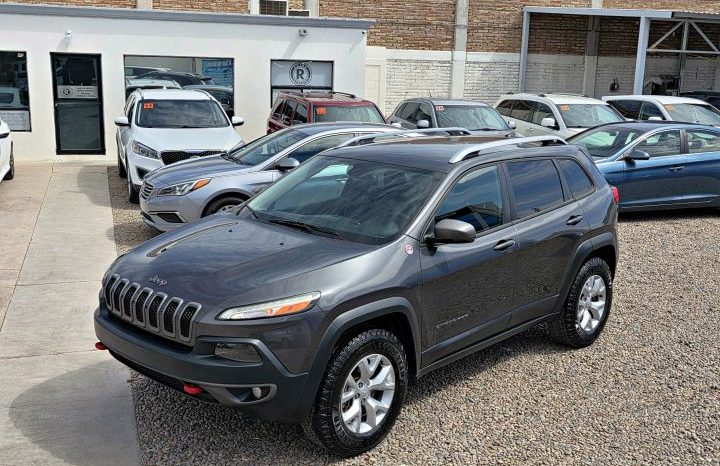 Jeep Cherokee 2016 lleno