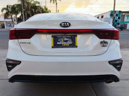 Kia Forte 2020 lleno