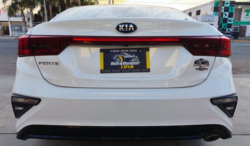 Kia Forte 2020 lleno