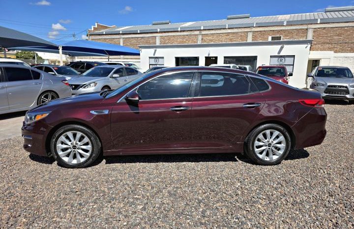 Kia Optima 2017 lleno