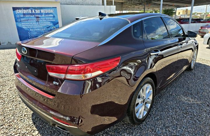 Kia Optima 2017 lleno