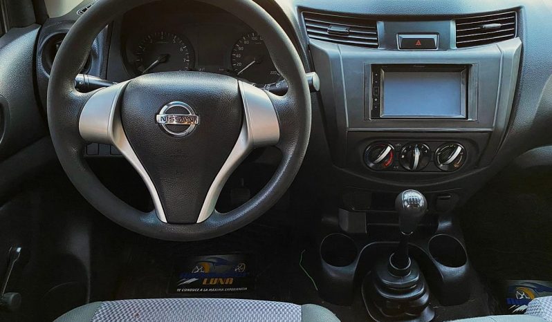 Nissan NP-300 2018 lleno