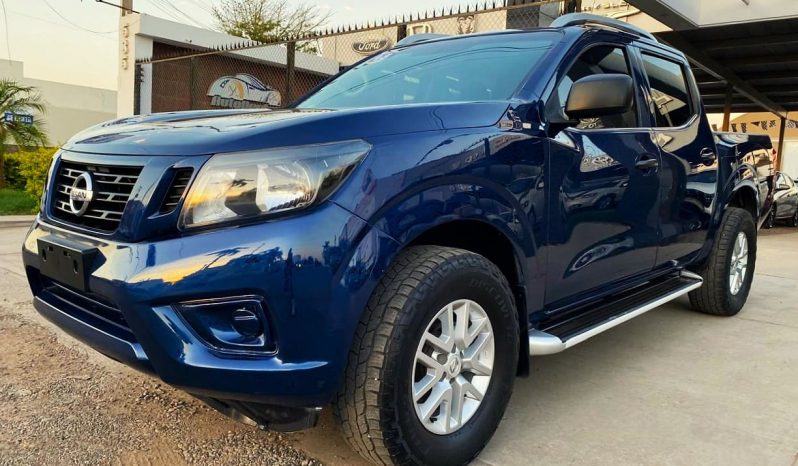 Nissan NP-300 2018 lleno