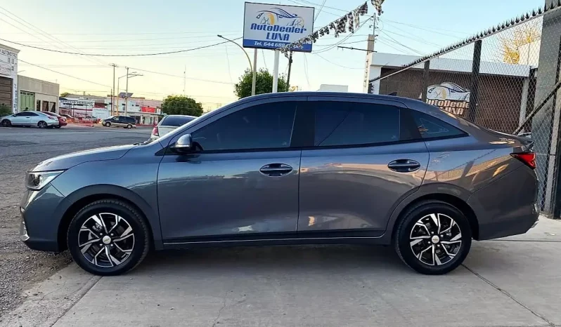 Chevrolet Aveo 2025 lleno