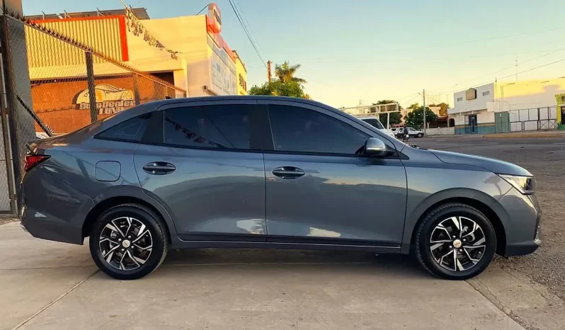 Chevrolet Aveo 2025 lleno