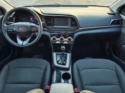 Hyundai Elantra 2020 lleno