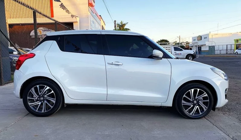 Suzuki Swift 2022 lleno