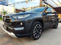 Toyota Rav-4 2019 lleno