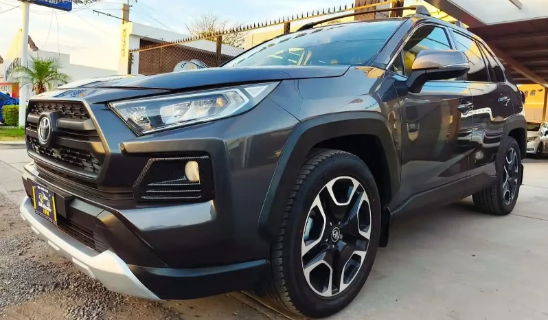 Toyota Rav-4 2019 lleno