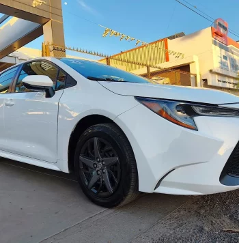 Toyota-Corolla-Base-Aut-2021