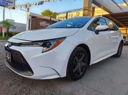 Toyota Corolla 2021 lleno
