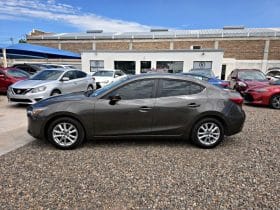 Mazda 3i 2017