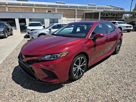 Toyota Camry 2018