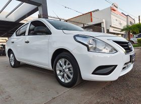 Nissan Versa 2024