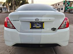 Nissan Versa 2024